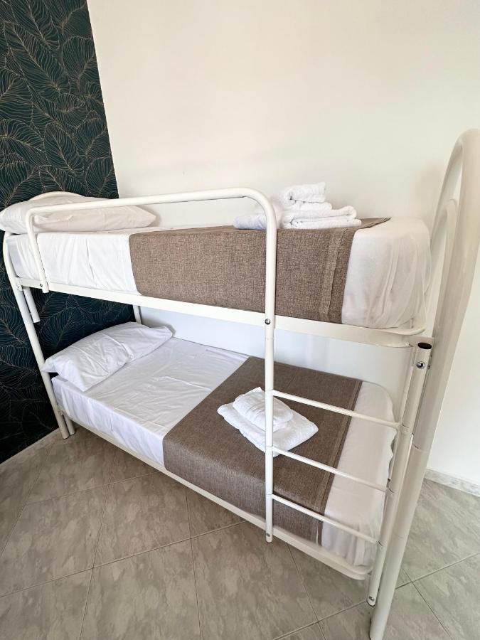 Airport Seaview Rooms Napoli Ngoại thất bức ảnh